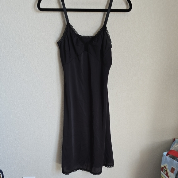 Shadow Line Chic Black Lace Slip Dress - Picture 1 of 4